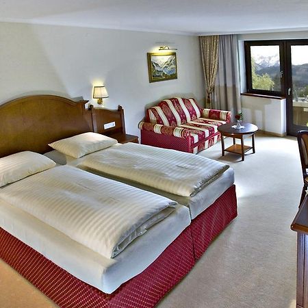צל-אם-זי Hotel Berner חדר תמונה