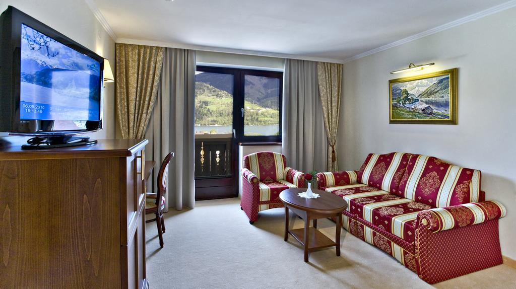 צל-אם-זי Hotel Berner מראה חיצוני תמונה
